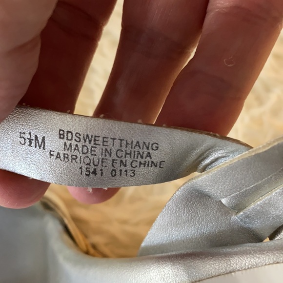 Bandilino White Wedge Cork Weaved Sole Strapped - Picture 8 of 9